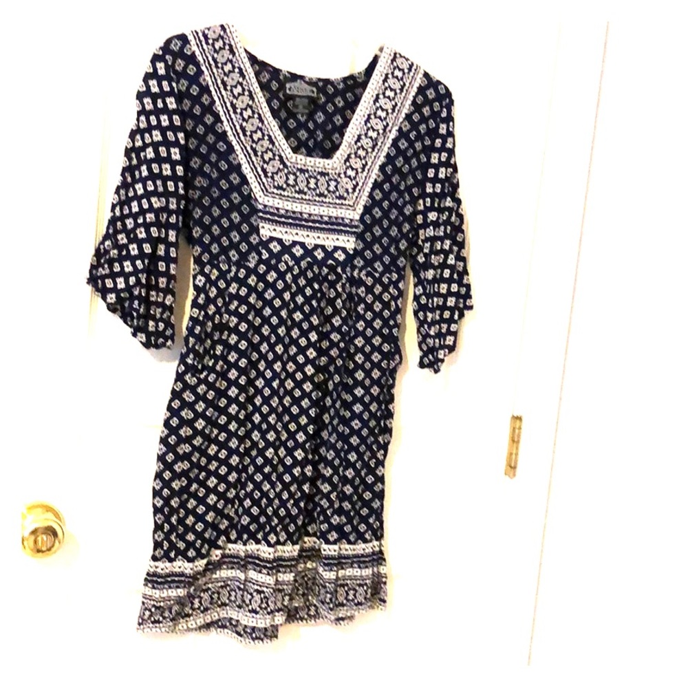 Angie tribal print 3/4 sleeve dress navy blue EUC